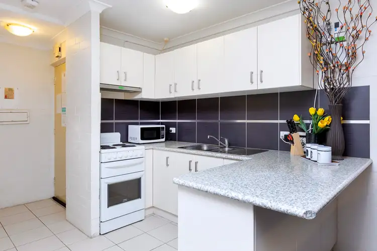 Fifth view of Homely unit listing, 8/55 Elizabeth Street, South Perth WA 6151