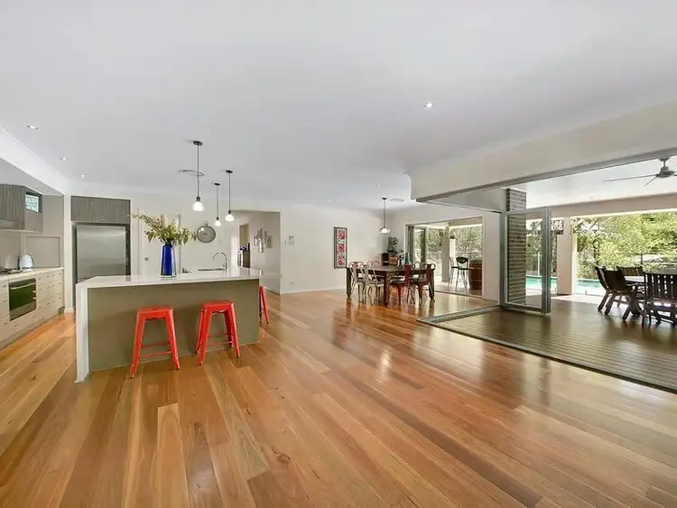 108A Boscombe Road, Brookfield QLD 4069
