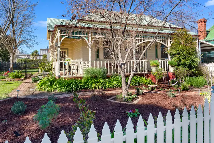 585 Hargreaves Street, Bendigo VIC 3550