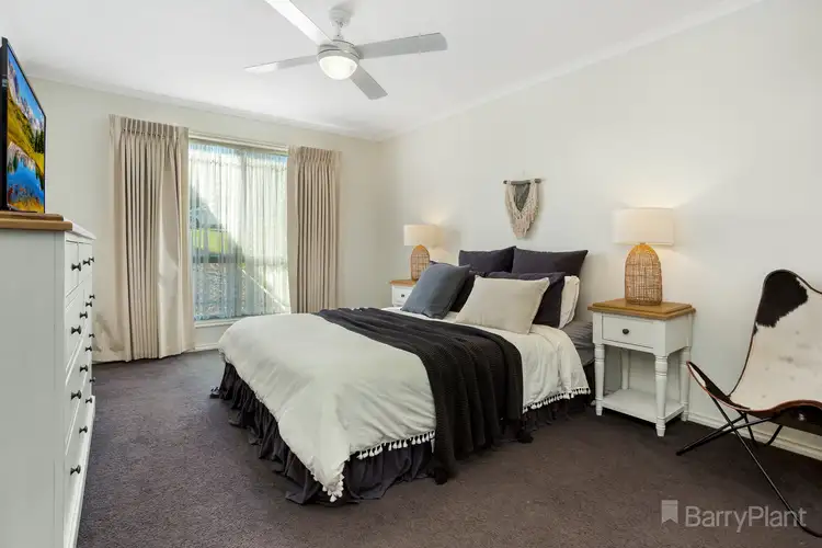 Fifth view of Homely townhouse listing, 2/39 Specimen Hill Road, Golden Square VIC 3555