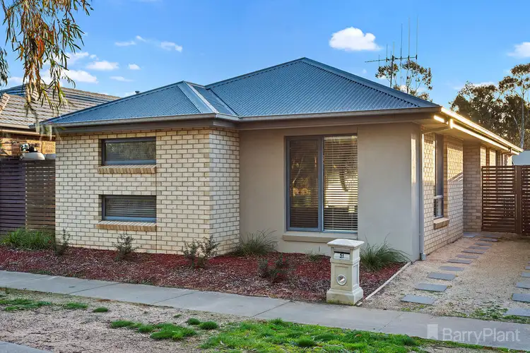 4 Parkview Way, Epsom VIC 3551