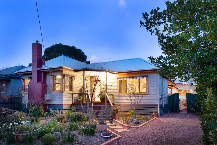 12 MacLise Street, Castlemaine VIC 3450