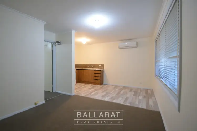 Fifth view of Homely unit listing, 2/32 Brougham Street, Maryborough VIC 3465