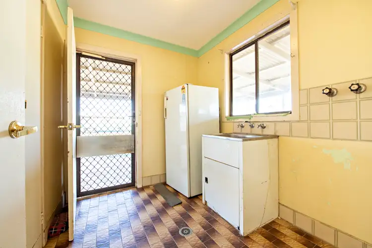 Fifth view of Homely house listing, 17 Ulomogo Street, Brocklehurst NSW 2830