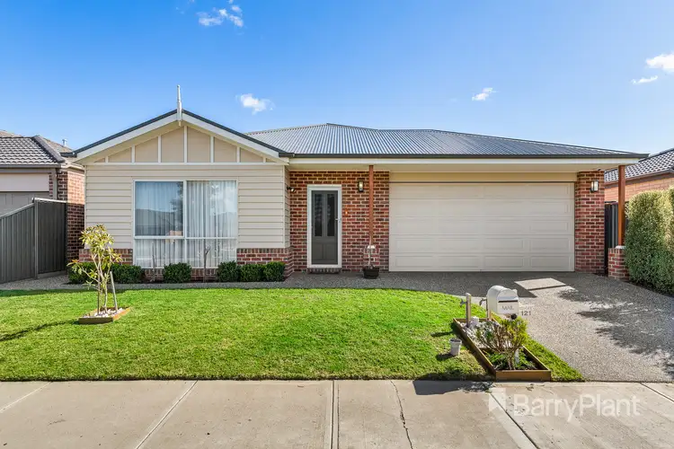 121 Nelson Street, Cranbourne East VIC 3977