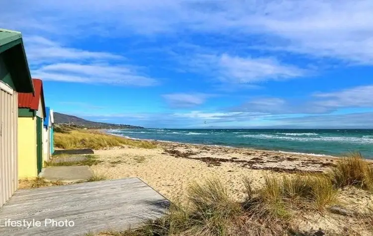 72 Rymer Avenue, Safety Beach VIC 3936