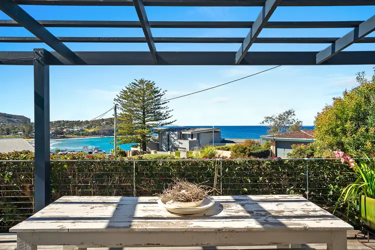 8 Surfside Avenue, Avalon Beach NSW 2107