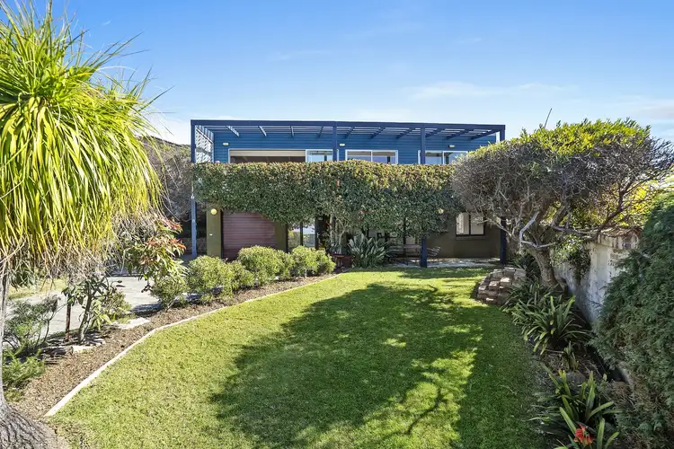 Fifth view of Homely house listing, 8 Surfside Avenue, Avalon Beach NSW 2107