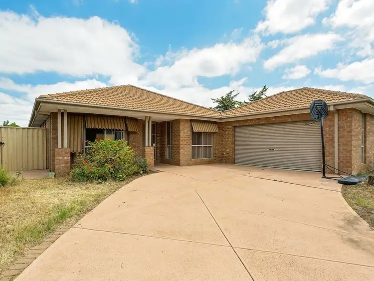 3 Gos-Hawk Court, Hoppers Crossing VIC 3029