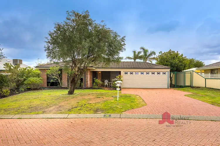 4 O'Meehan Green, Usher WA 6230