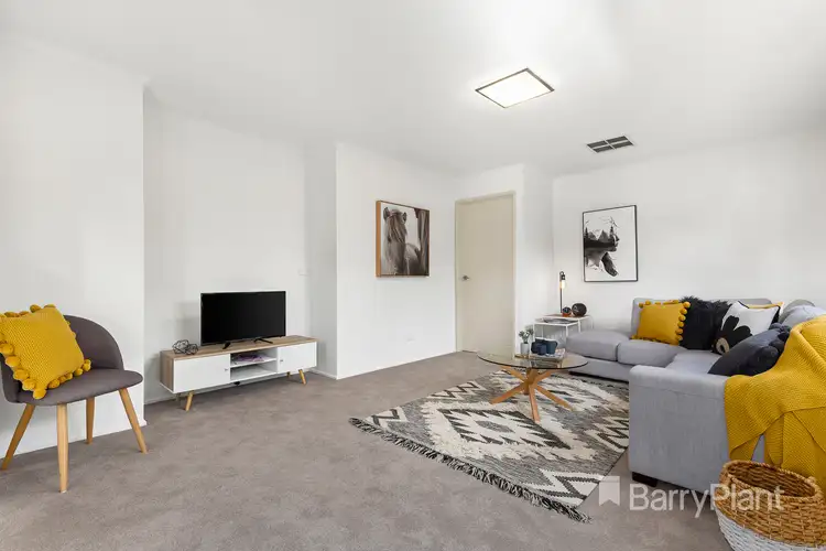 Second view of Homely unit listing, 6 Warrenwood Close, Ferntree Gully VIC 3156