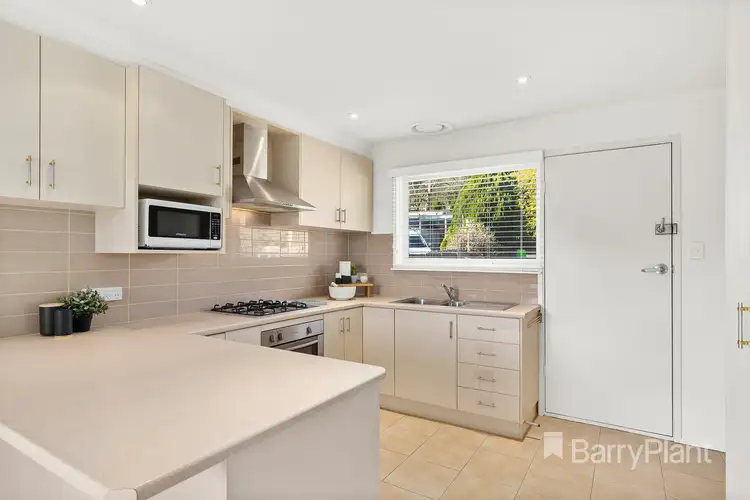 Third view of Homely unit listing, 6 Warrenwood Close, Ferntree Gully VIC 3156