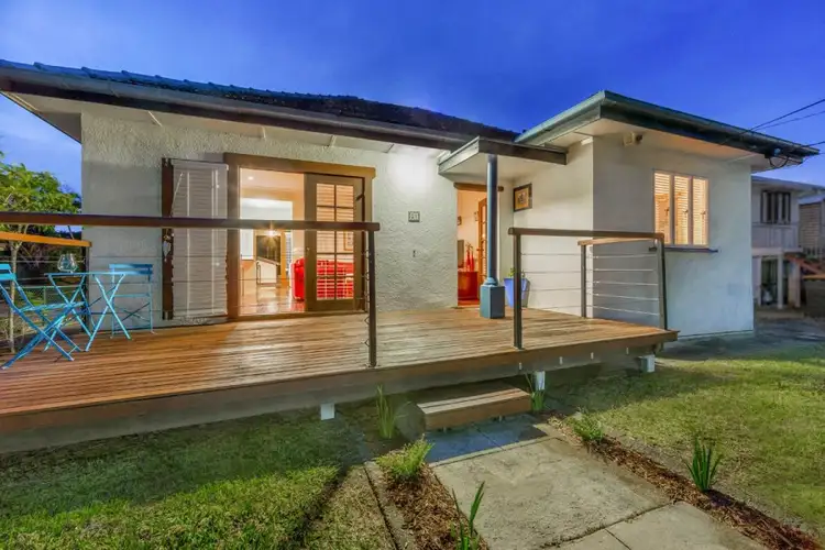 21 Seabreeze Road, Manly West QLD 4179