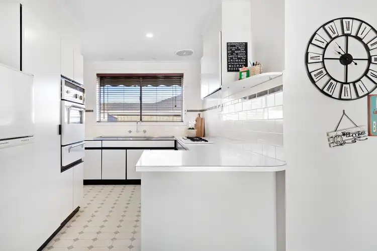 Third view of Homely unit listing, 2/1 Vancouver Street, Mornington VIC 3931