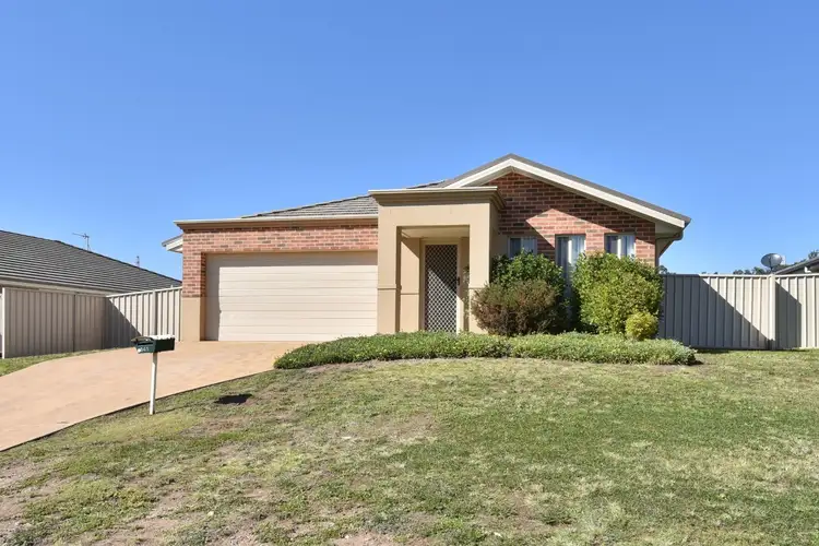 141 Station Street, Bonnells Bay NSW 2264