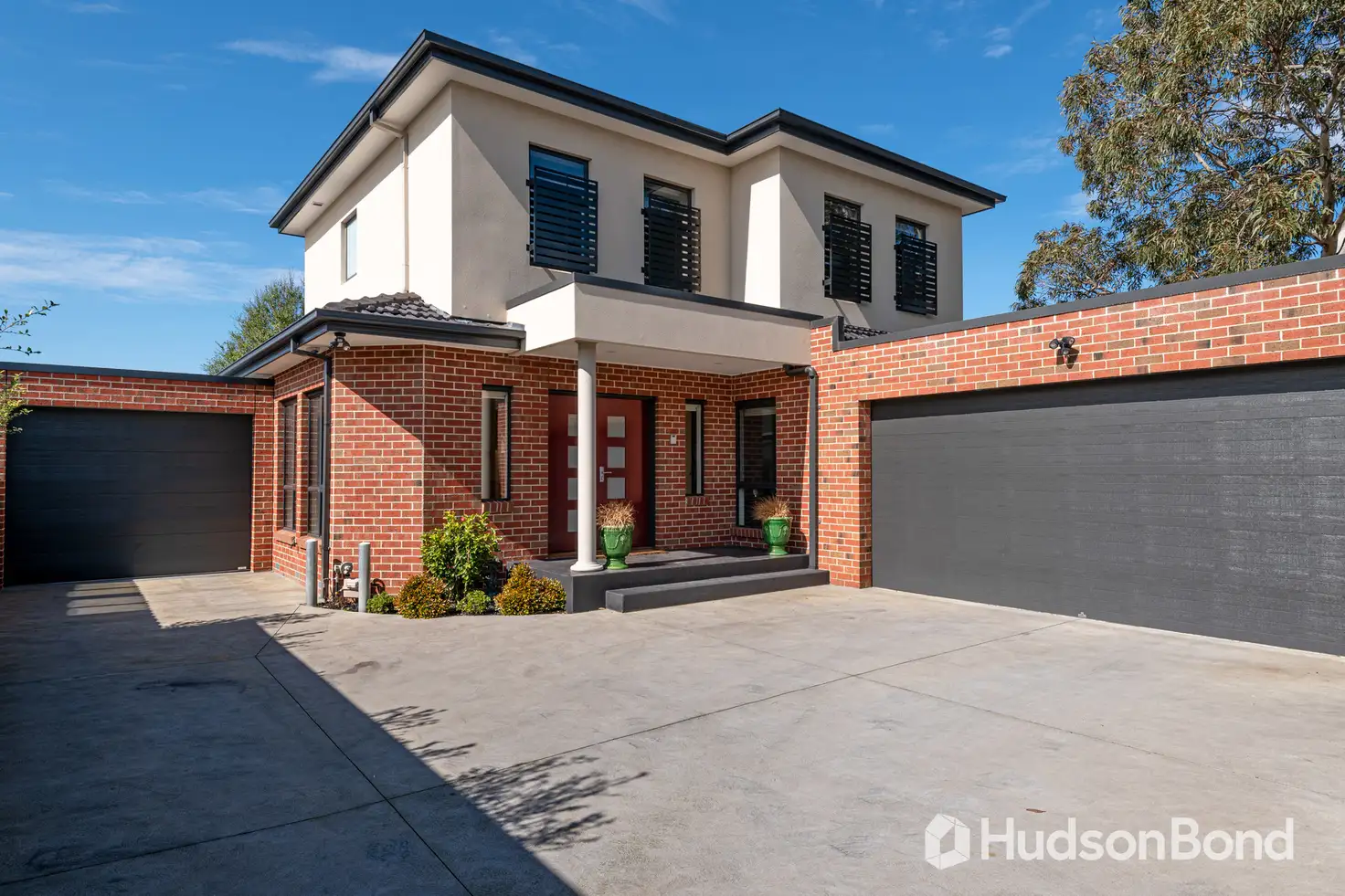 Main view of Homely townhouse listing, 2/101 Koonung Road, Blackburn North VIC 3130