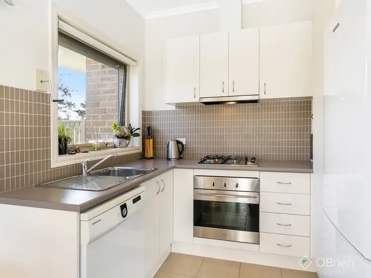 Fourth view of Homely unit listing, 2/8 Reservoir Road, Frankston VIC 3199