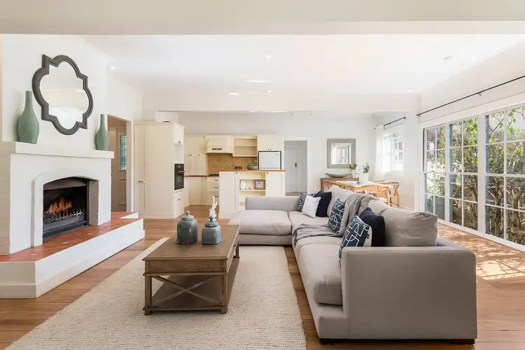 4 Hillcrest Avenue, Bardwell Valley NSW 2207