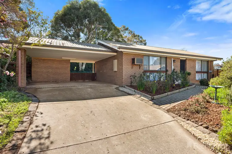 Main view of Homely unit listing, 1/204 Aspinall Street, Kangaroo Flat VIC 3555