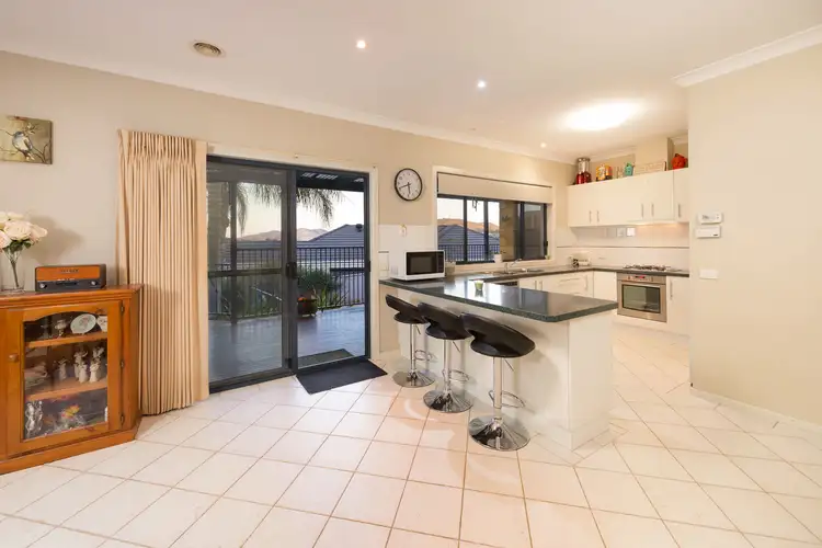 Sixth view of Homely house listing, 10 Delaware Court, Wodonga VIC 3690