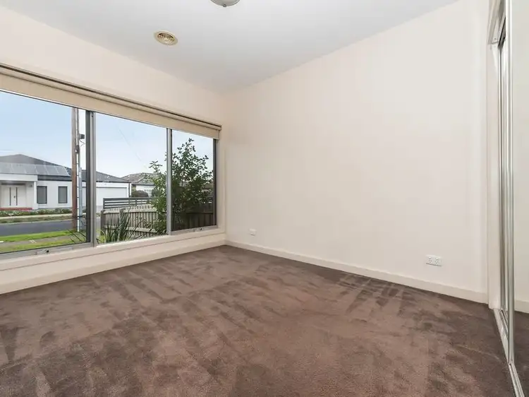 Fifth view of Homely house listing, 10 Bunting Court, Altona North VIC 3025