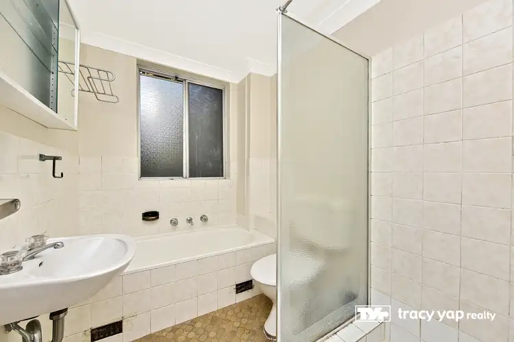 Fourth view of Homely unit listing, 4/600 Blaxland Road, Eastwood NSW 2122