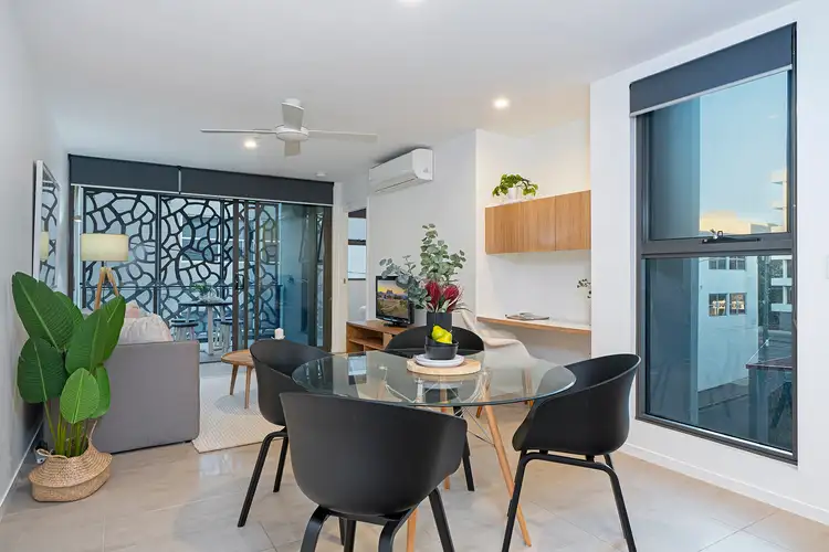 Third view of Homely apartment listing, 303/25-27 Hope Street, South Brisbane QLD 4101