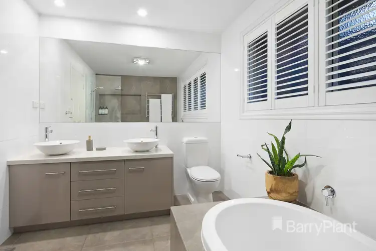 Sixth view of Homely unit listing, 2/68 Henry Street, Eltham VIC 3095