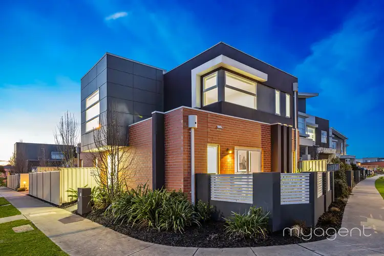 3 Serenity Street, Pakenham VIC 3810