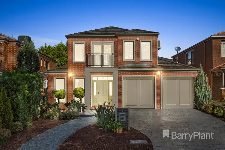 8 Park Hill Way, Doncaster VIC 3108