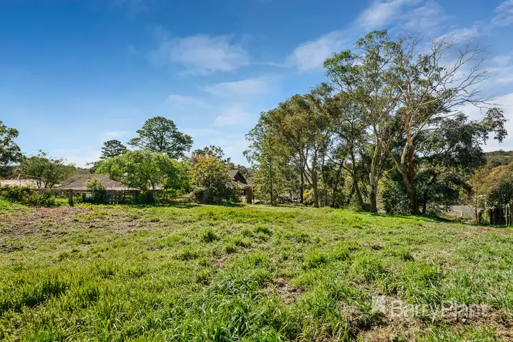 31 Sunnyside Crescent, Wattle Glen VIC 3096