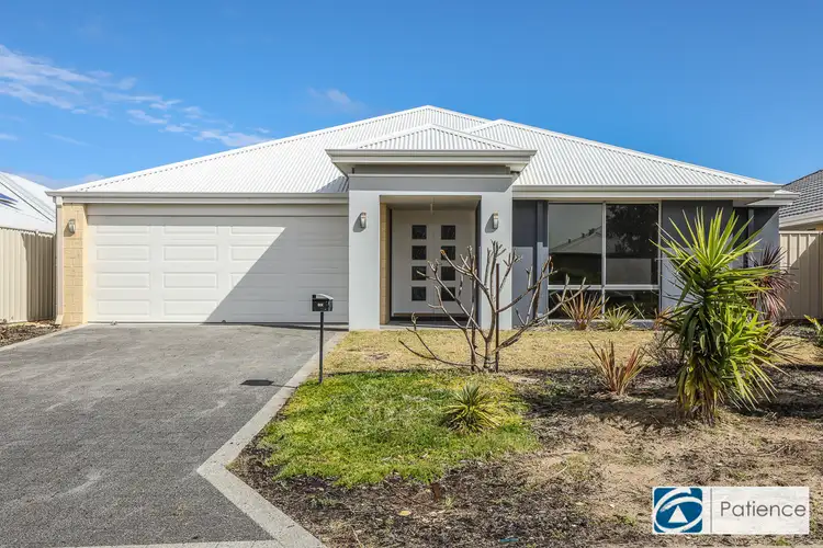 6 Munert Street, Yanchep WA 6035