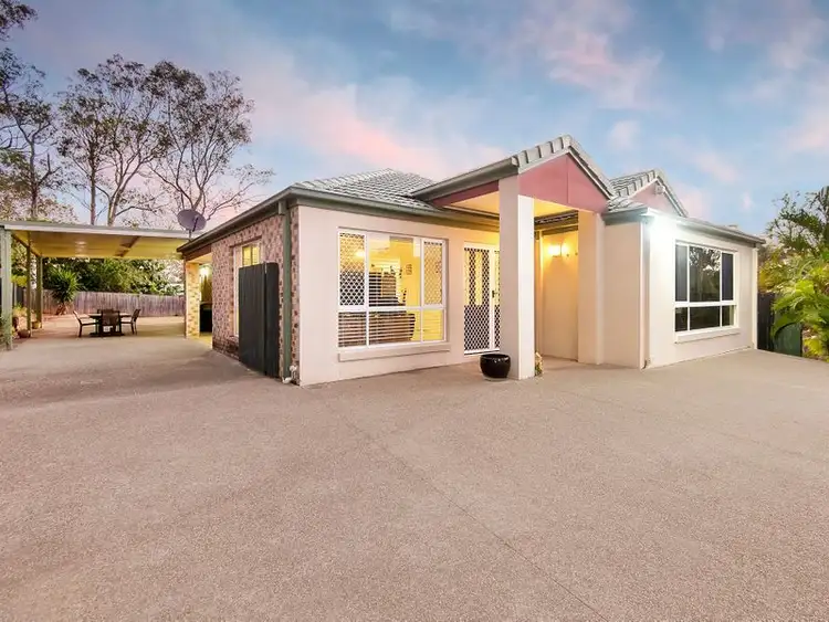 39 Glasshouse Crescent, Forest Lake QLD 4078