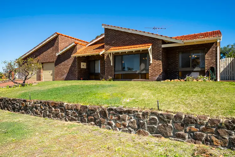 38 Glenorchy Crescent, Hamersley WA 6022