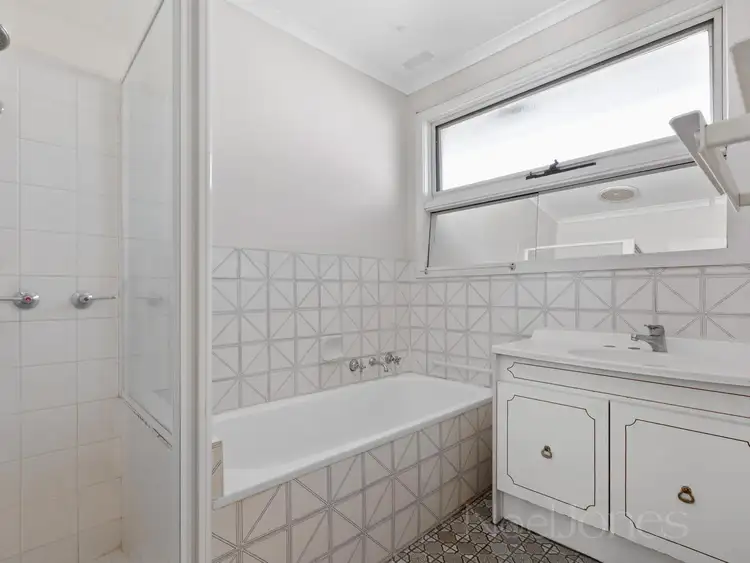 Fifth view of Homely unit listing, 2/7 Purser Avenue, Ringwood East VIC 3135