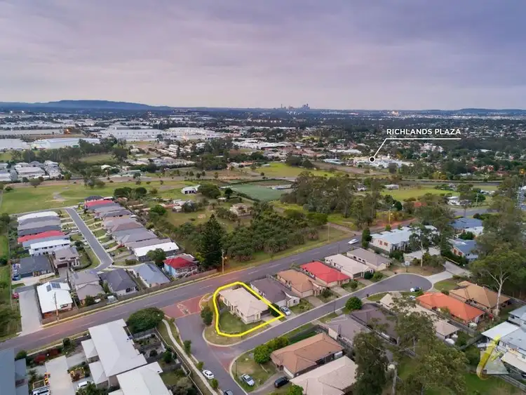 Second view of Homely house listing, 2 Vanessa Close, Richlands QLD 4077