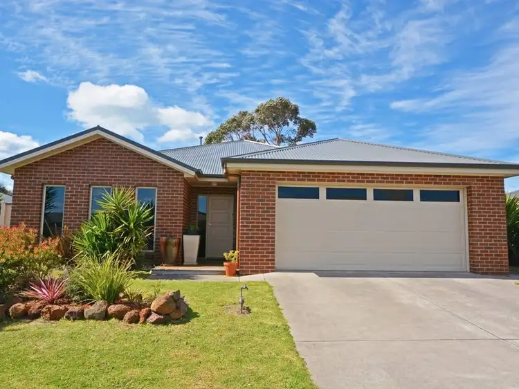 6 Madeira Close, Portland VIC 3305