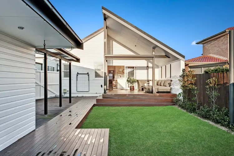 230 Lawson Street, Hamilton South NSW 2303