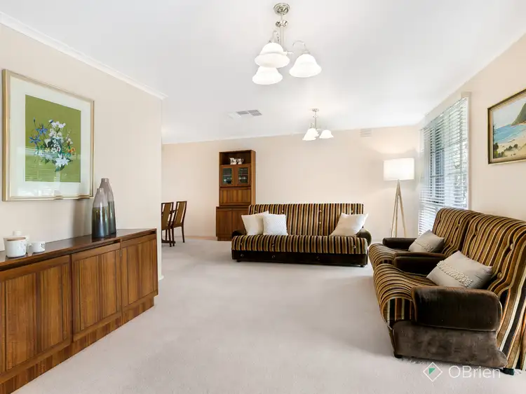 Sixth view of Homely house listing, 2 Guildford Close, Frankston VIC 3199