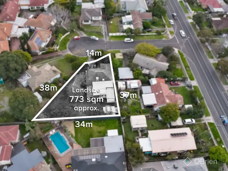 Fifth view of Homely house listing, 1 Centre Court, Highett VIC 3190