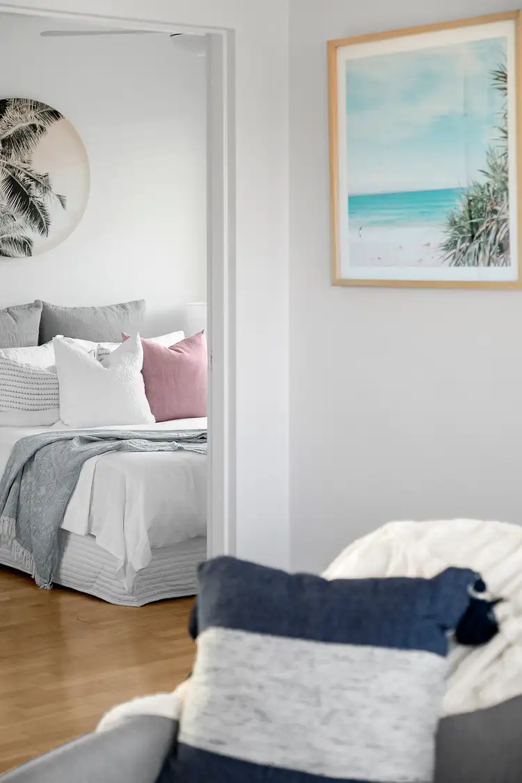 Fourth view of Homely apartment listing, 1/15 Ocean View Road, Freshwater NSW 2096