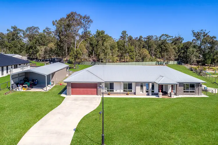 9-11 Brookong Court, Buccan QLD 4207