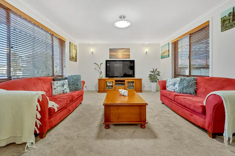Seventh view of Homely house listing, 7 Huntingdale Court, Craigieburn VIC 3064