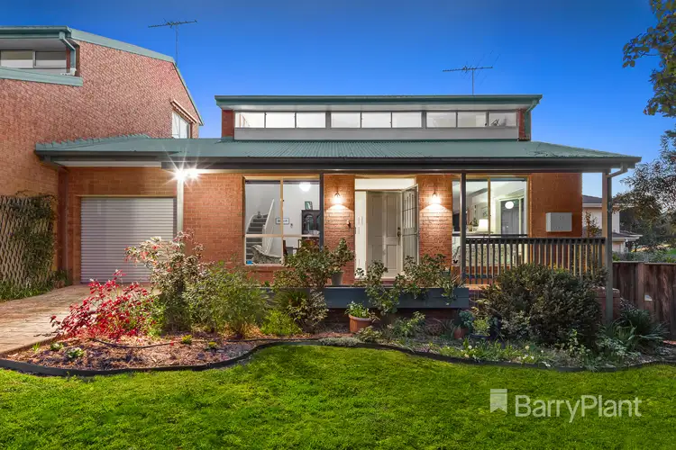 2/29 Tram Road, Doncaster VIC 3108