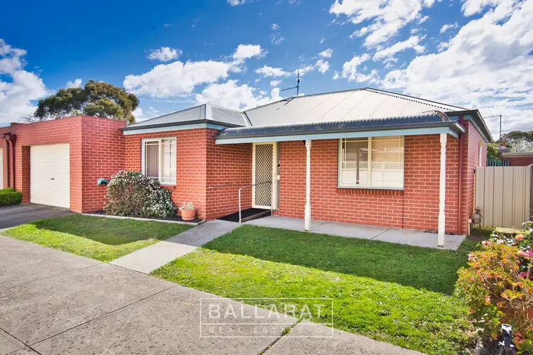 Main view of Homely unit listing, 2/11 Symons Street, Wendouree VIC 3355