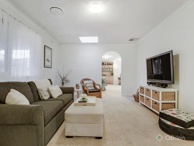 Fourth view of Homely house listing, 10 Horne Court, Langwarrin VIC 3910