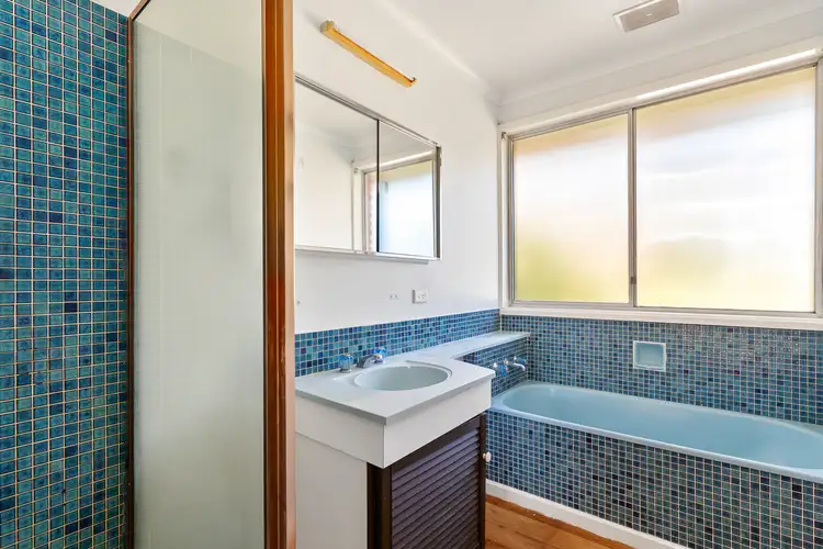 Sixth view of Homely house listing, 2/6 Hamersley Court, Mount Eliza VIC 3930
