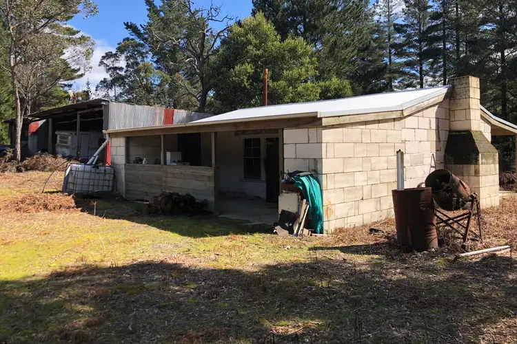 Dartmoor/digby Road, Winnap VIC 3304