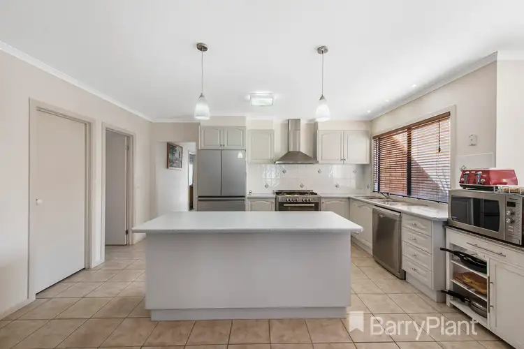 Fifth view of Homely house listing, 5 Storkbill View, Harkness VIC 3337