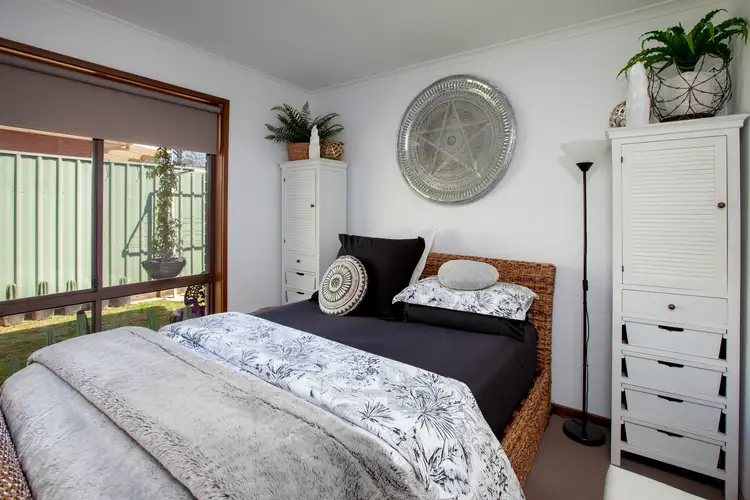 Sixth view of Homely unit listing, 2/21 Emerald Avenue, Wodonga VIC 3690